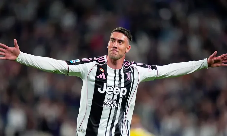 Sancho ke Juventus, Vlahovic Gabung Manchester United?