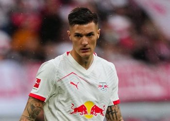Arsenal Bingung Pilih Striker: Sesko Mahal, Gyokeres Fantastis