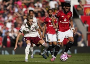 Rooney Nilai MU Masih Butuh 3 Pemain Tambahan